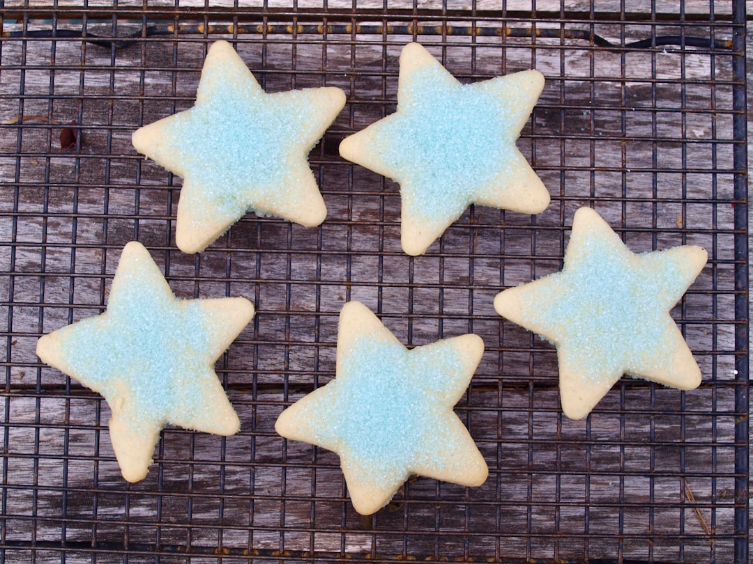 Five star-shaped cookies